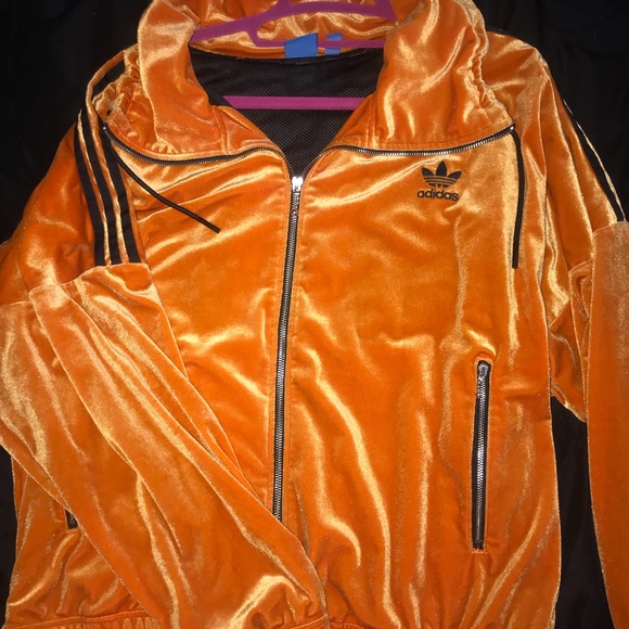Sold out orange velvet adidas jacket - Picture 3 of 3